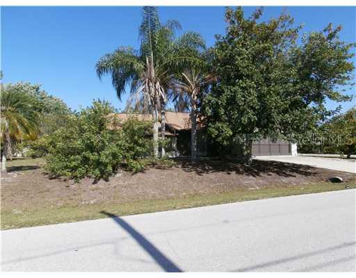 10031 Charlemont Ave., Englewood, FL 34224