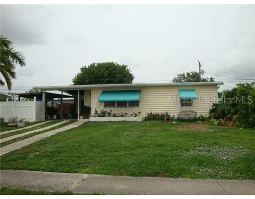 21218 Gladis Ave., Port Charlotte, FL 33952