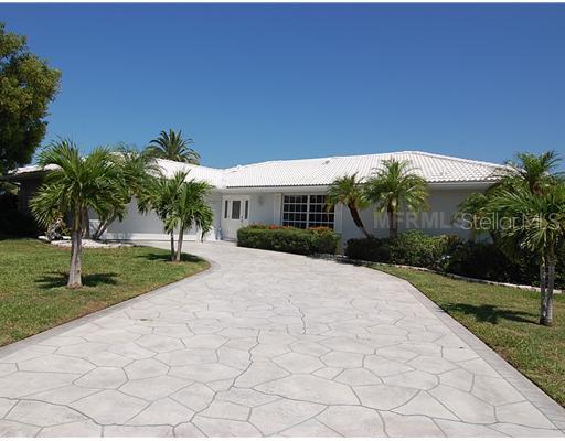 1124 Lucia Dr., Punta Gorda, FL 33950