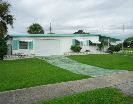 21394 Gladis Ave., Port Charlotte, FL 33952