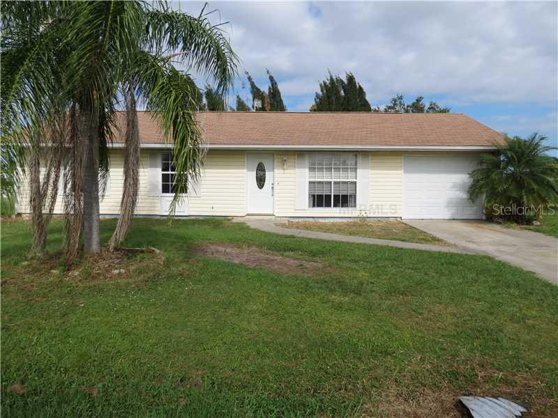 738 Kellstadt St., Port Charlotte, FL 33952