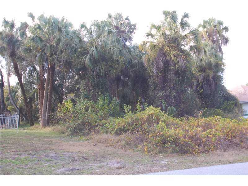 275 Lecturn St., Port Charlotte, FL 33954