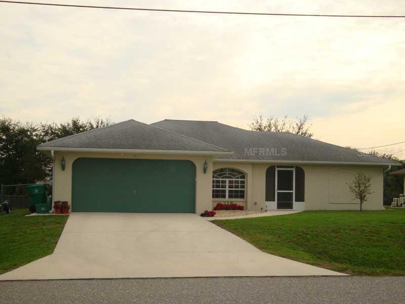 1126 Waterside St., Port Charlotte, FL 33952