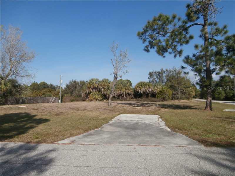 23100 Glen Ave., Punta Gorda, FL 33980