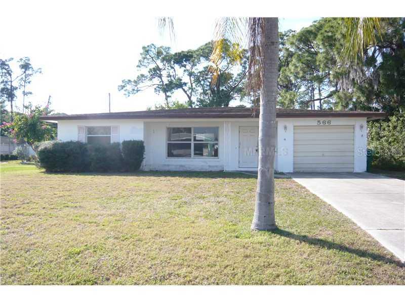 566 Spruce St., Port Charlotte, FL 33952