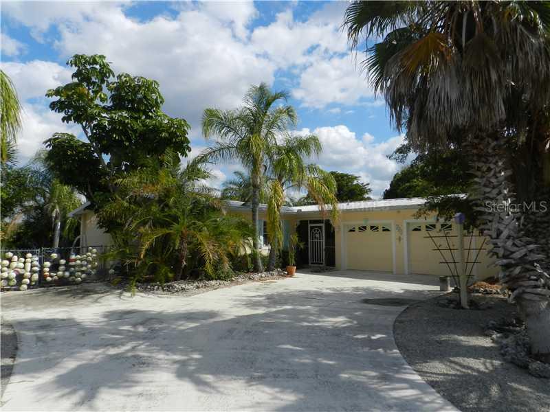 187 Beeney Rd., Port Charlotte, FL 33952