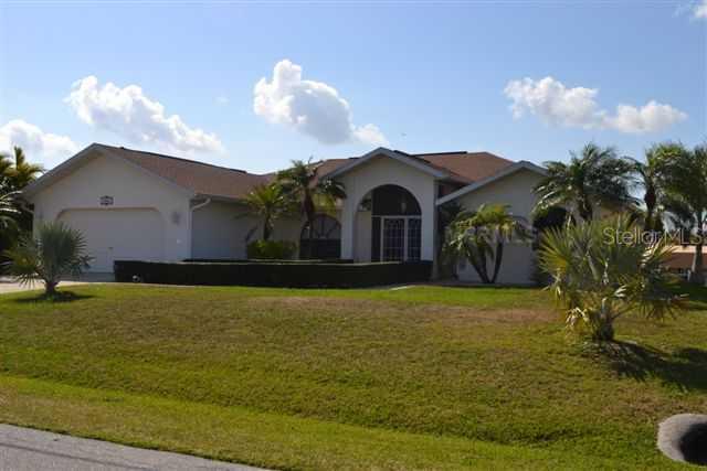 18662 Macgill Ave., Port Charlotte, FL 33948