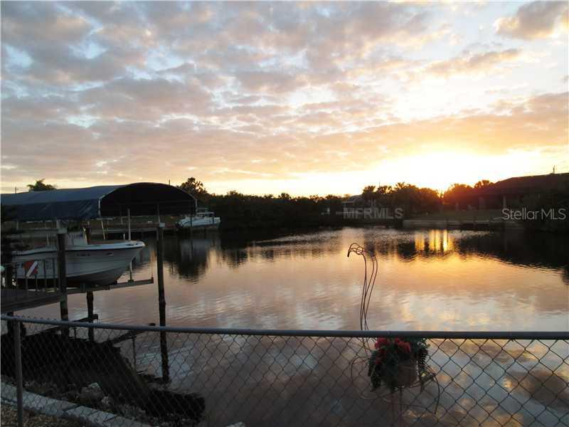 4463 Bayview St., Port Charlotte, FL 33948