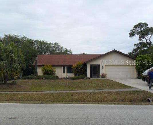 885 Shore Rd., Nokomis, FL 34275