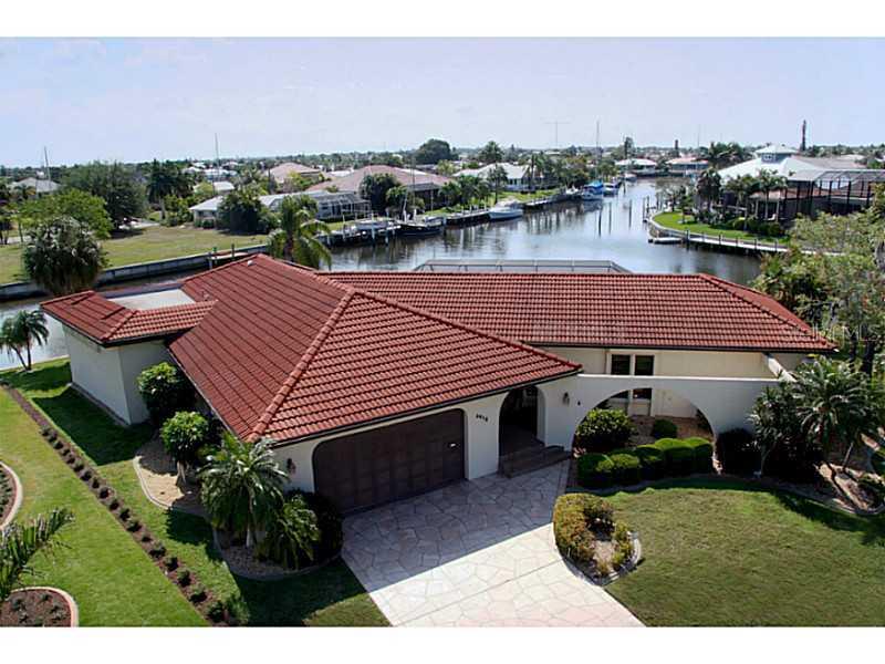2415 Flora Ln., Punta Gorda, FL 33950