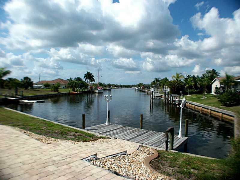 17204 Horizon Ln., Port Charlotte, FL 33948