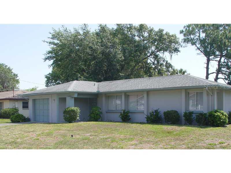 1394 Fireside St., Port Charlotte, FL 33952