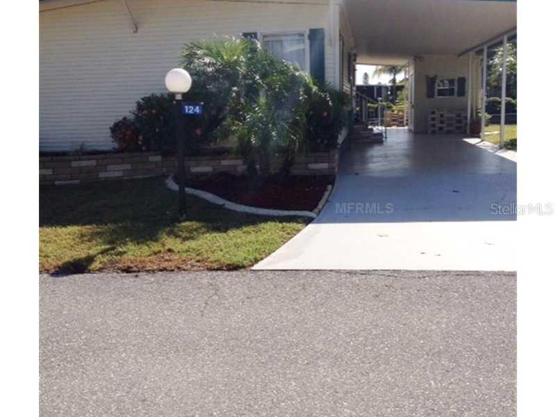 124 Lazy River Rd., North Port, FL 34287