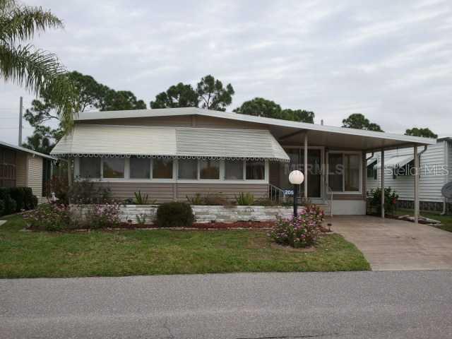 205 Lazy River Rd., North Port, FL 34287