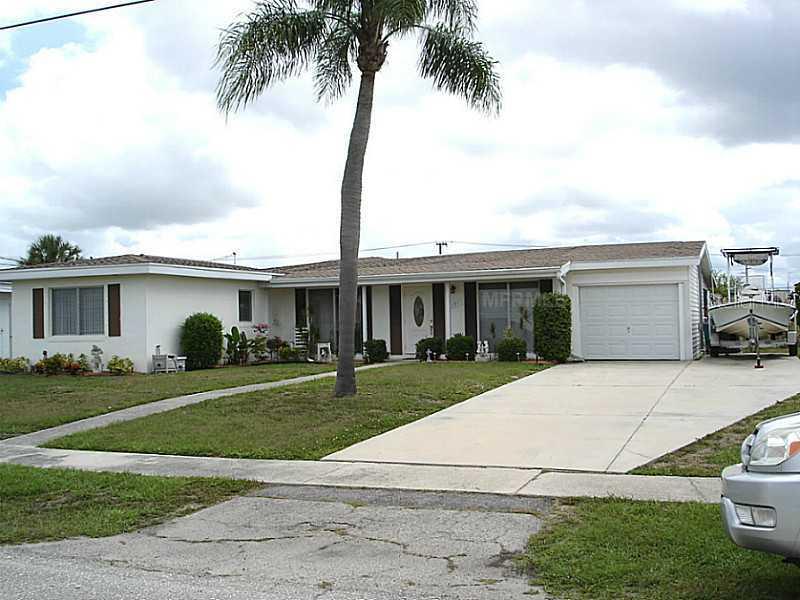 181 Duxbury Ave., Port Charlotte, FL 33952