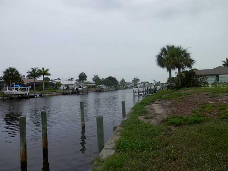 4050 Yucatan Cir., Port Charlotte, FL 33948