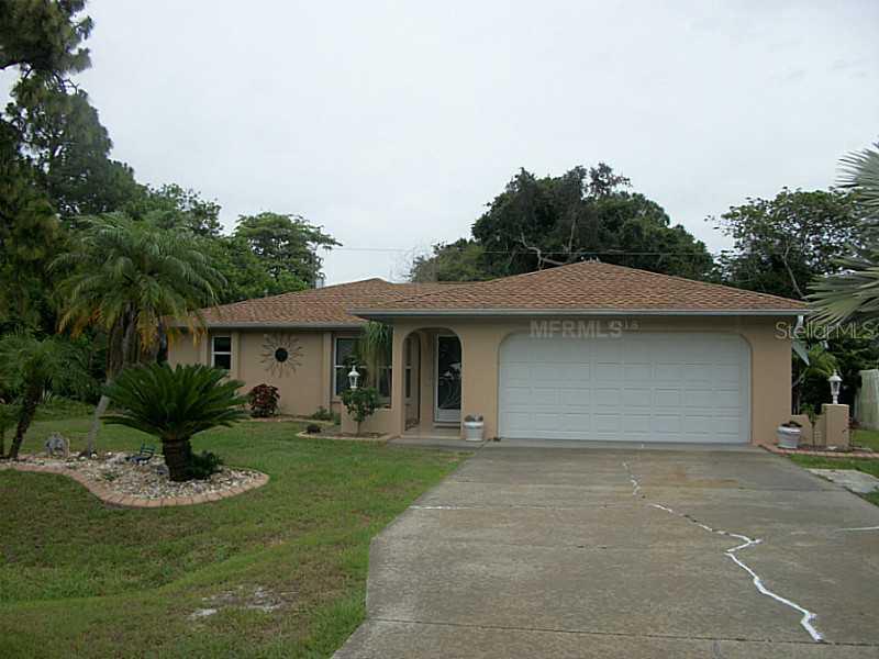 9318 Gulfstream Blvd., Englewood, FL 34224