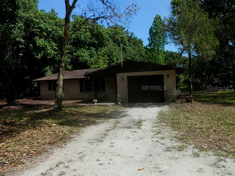 725 Crestwood Rd., Englewood, FL 34223
