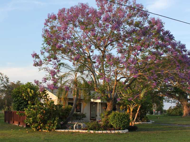 439 Ridgecrest Dr., Punta Gorda, FL 33982