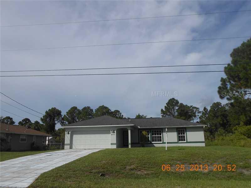 2371 Snowflake Ln., North Port, FL 34286