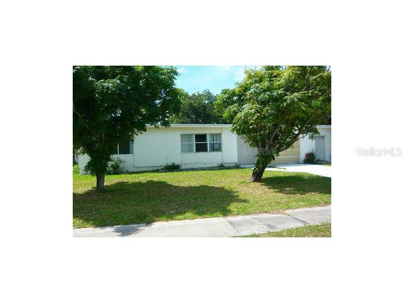 22290 Hernando Ave., Port Charlotte, FL 33952