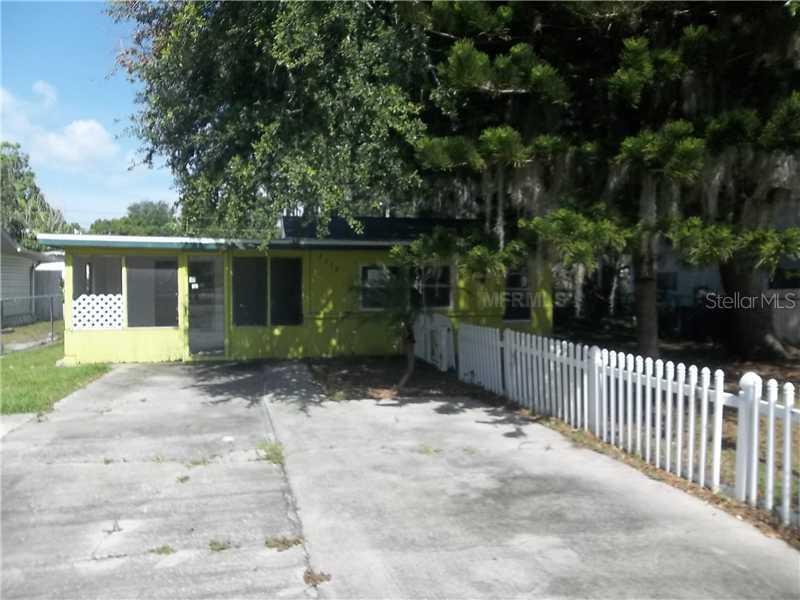 2716 5th St., Bradenton, FL 34208