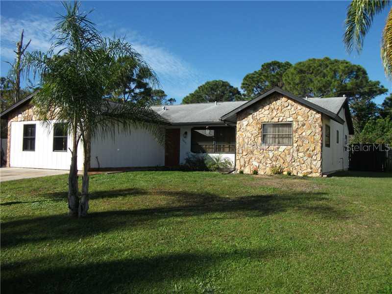 3447 Dwight St., Port Charlotte, FL 33981