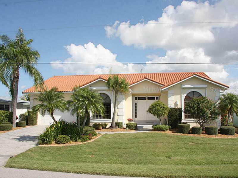 88 Colony Point Dr., Punta Gorda, FL 33950