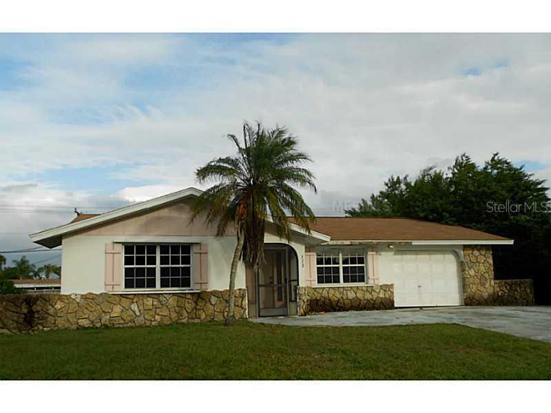 517 Skylark Ln., Port Charlotte, FL 33952