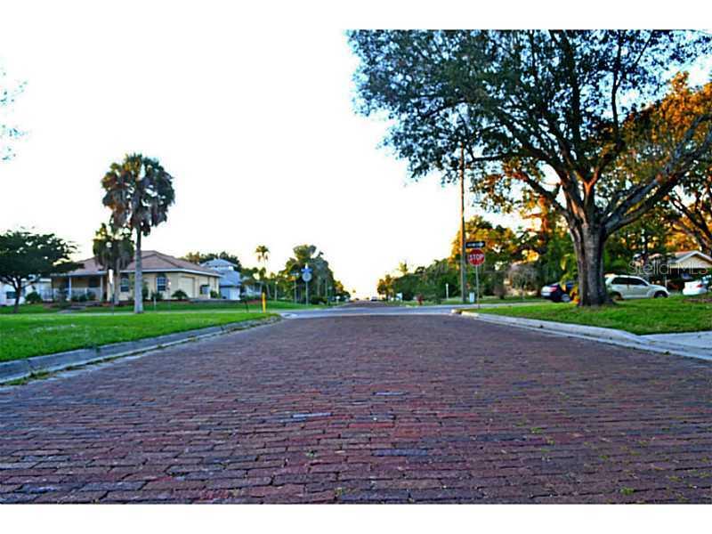 341 Berry St., Punta Gorda, FL 33950