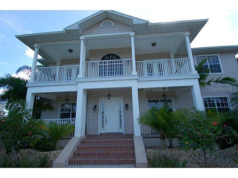 5595 Riverside Dr., Punta Gorda, FL 33982