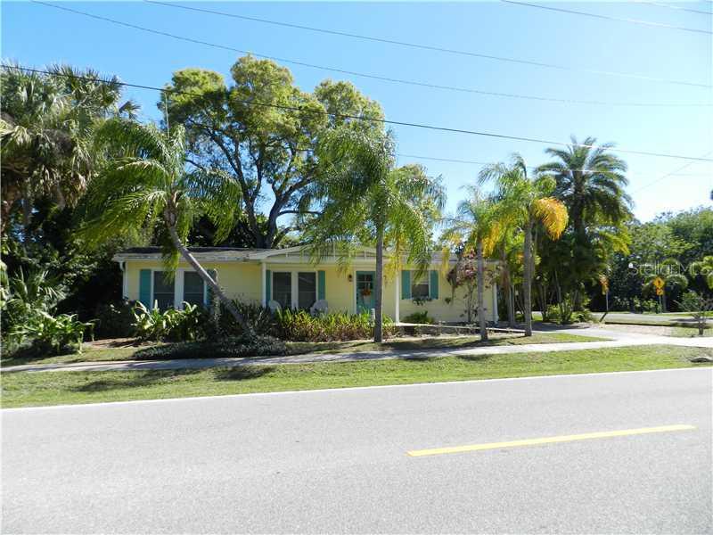 725 W Virginia Ave., Punta Gorda, FL 33950