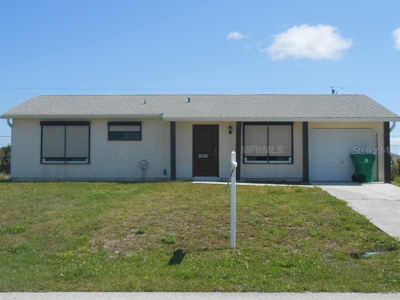 18279 Arapahoe Cir., Port Charlotte, FL 33948