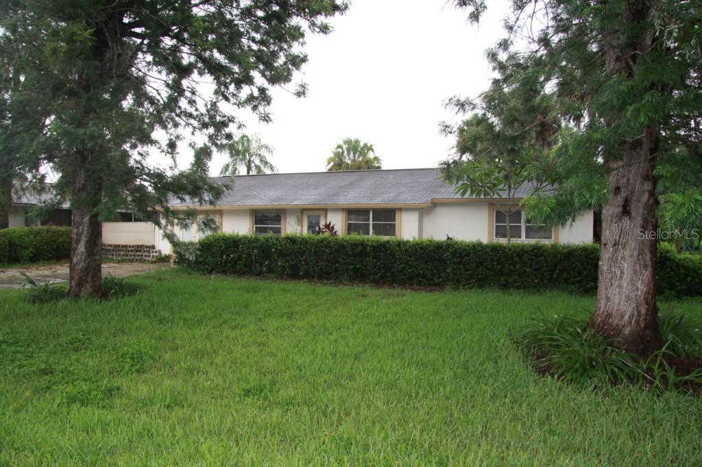 2418 43rd St., Naples, FL 34116