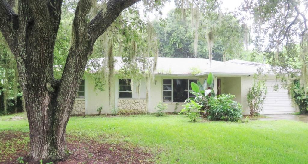 1645 Birchcrest Blvd., Port Charlotte, FL 33952