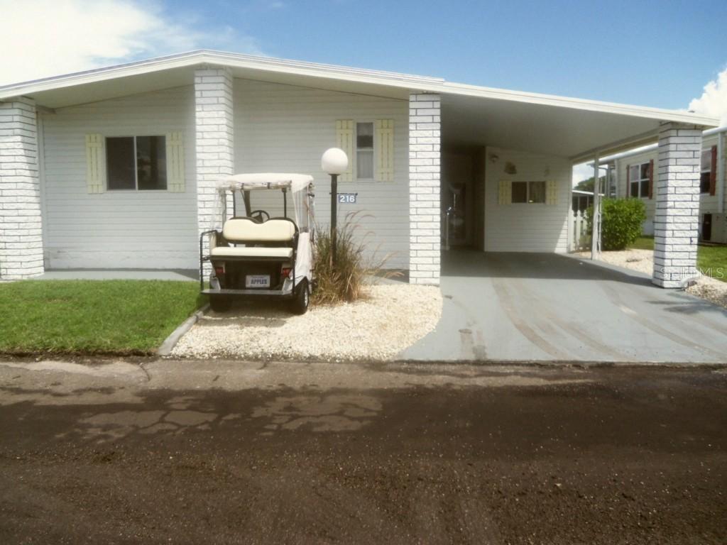 216 Martinique Rd., North Port, FL 34287