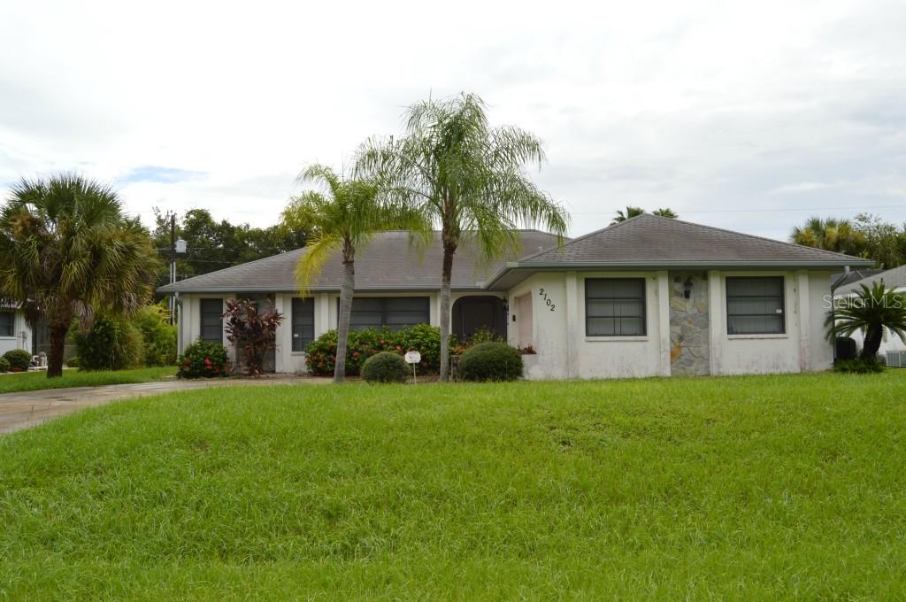 2102 Tinker St., Port Charlotte, FL 33948
