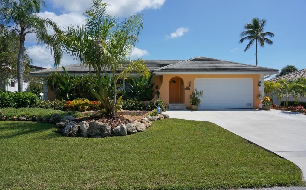 2315 Palm Tree Dr., Punta Gorda, FL 33950