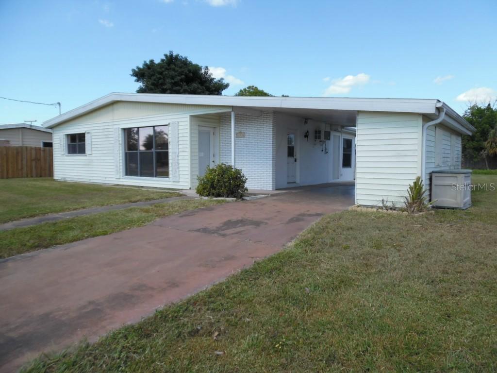 22136 Laramore Ave., Port Charlotte, FL 33952
