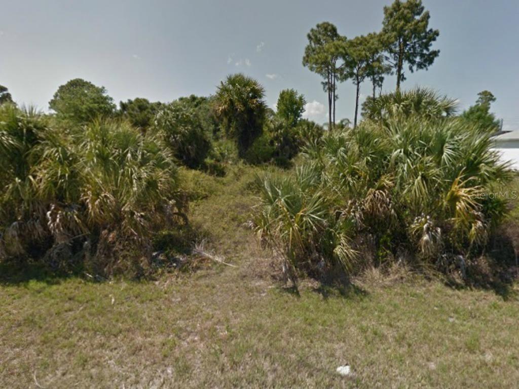 Cincinnati St., North Port, FL 34286