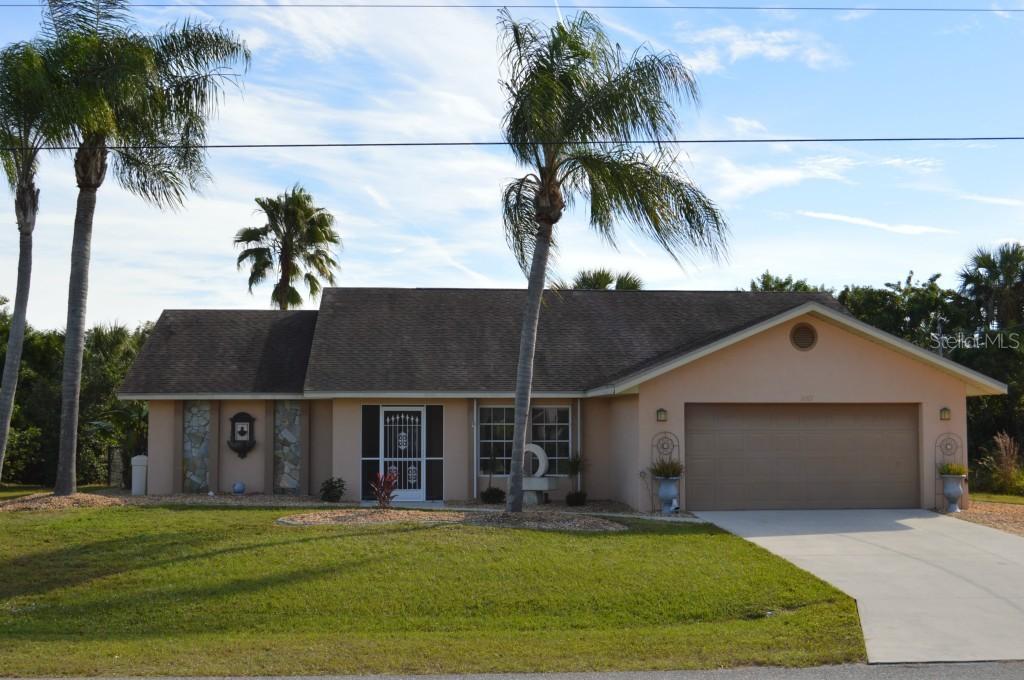 1082 Strasburg Dr., Port Charlotte, FL 33952