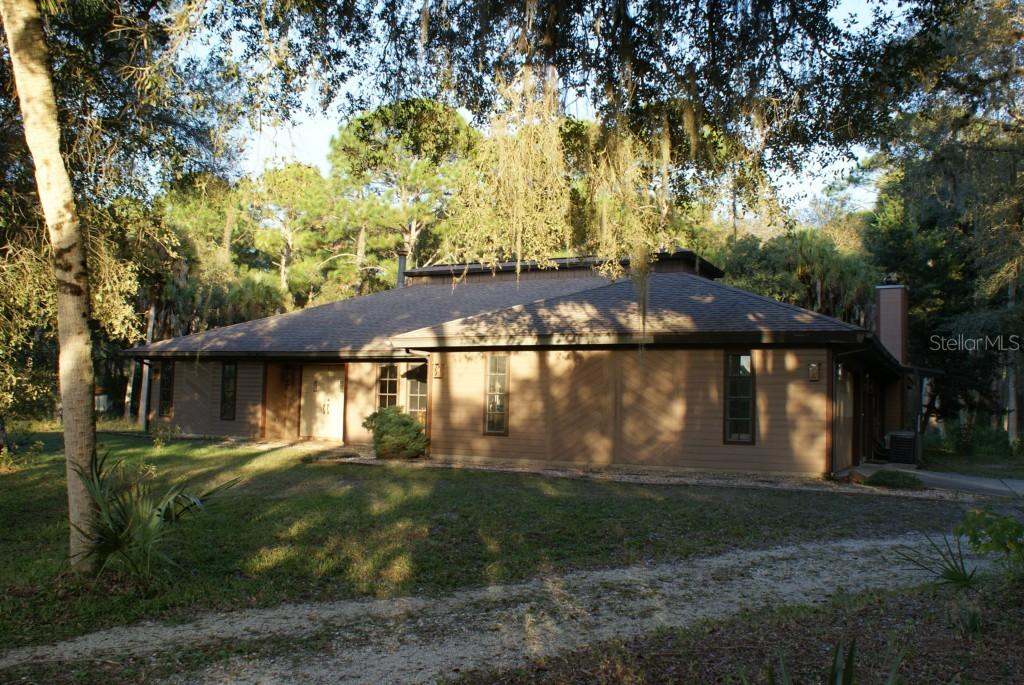 4060 Woodland Blvd., North Port, FL 34291