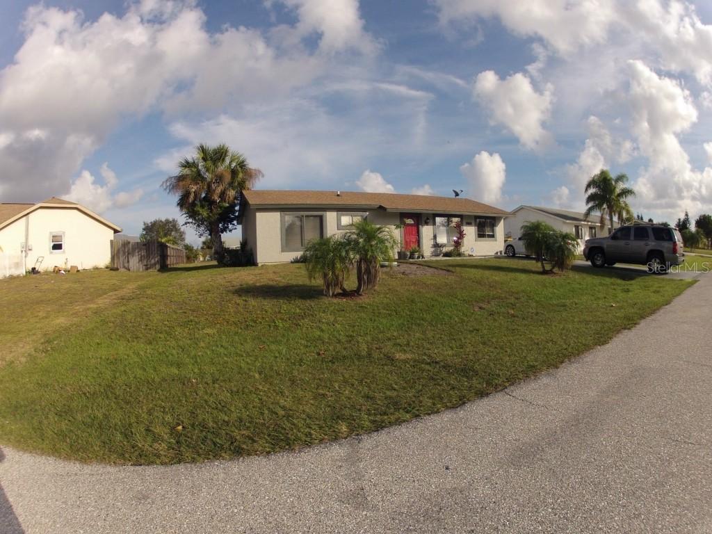 5073 Chaves Cir., Port Charlotte, FL 33948