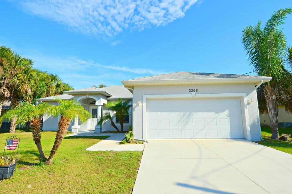 2266 Homestead Cir., North Port, FL 34286