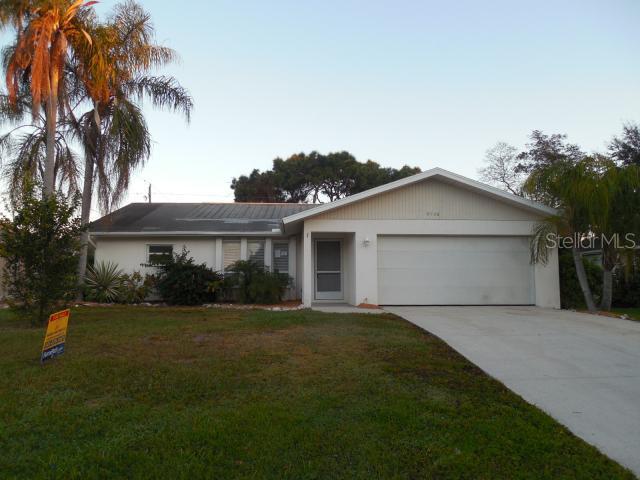 9390 Heartwellville Ave., Englewood, FL 34224