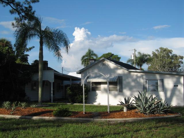 572 S Mccall Rd., Englewood, FL 34223