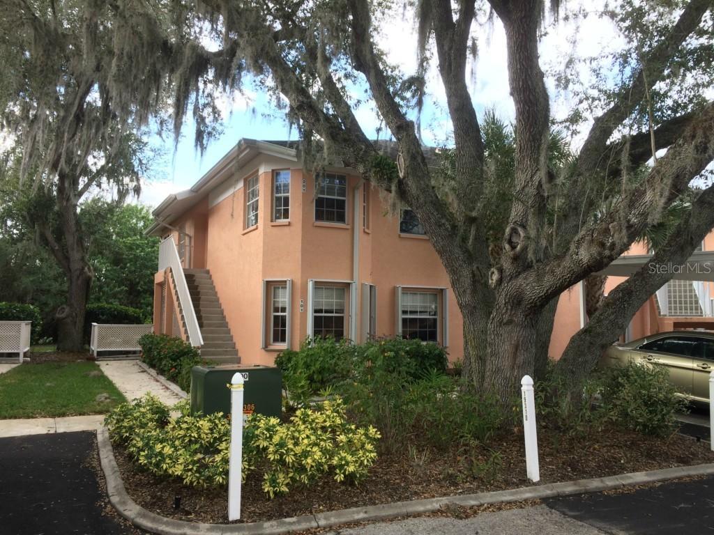 19310 Water Oak Dr. #201, Port Charlotte, FL 33948