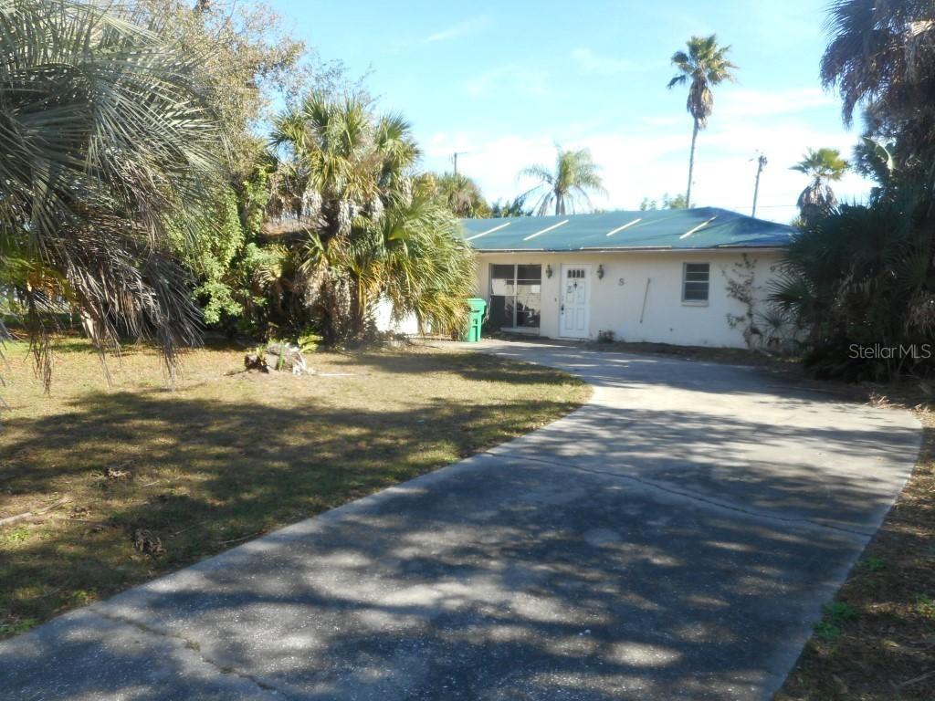 9177 Clewiston Ter., Englewood, FL 34224