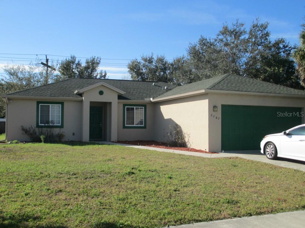 2707 Lakeshore Cir., Port Charlotte, FL 33952