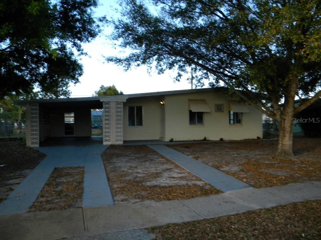 21528 Holdern Ave., Port Charlotte, FL 33952